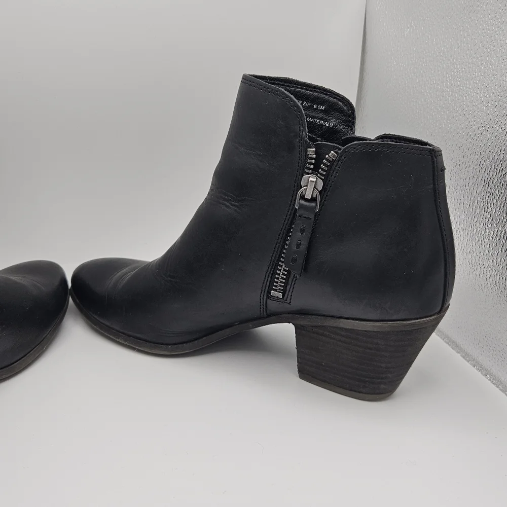 Frye Judith Double Zip black leather ankle boots size 8.5